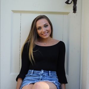 Meet your Posher, Cassie